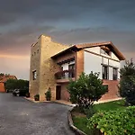 Torre De Quintana 3* スアンセス