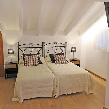 Torre De Quintana Guest house